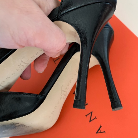 Elegant black t-strap heels - Picture 6 of 6